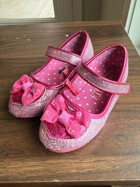 Girls Pink Sparkle Mary Jane Dress Up Shoes with Decorative Bow, size 7/8